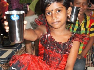 Gulp! Over 8,000 of Glasses of Milk for School Kids!