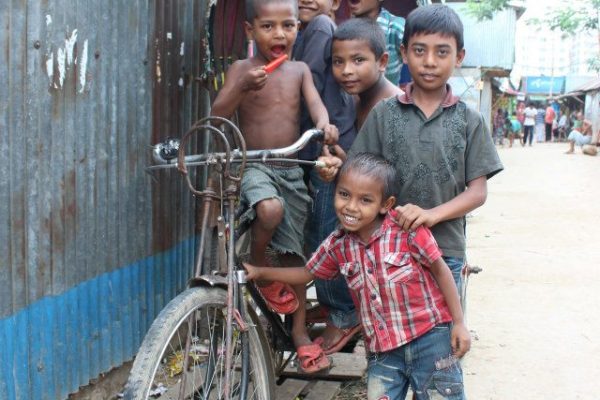 945605_518669104837279_70783249_n